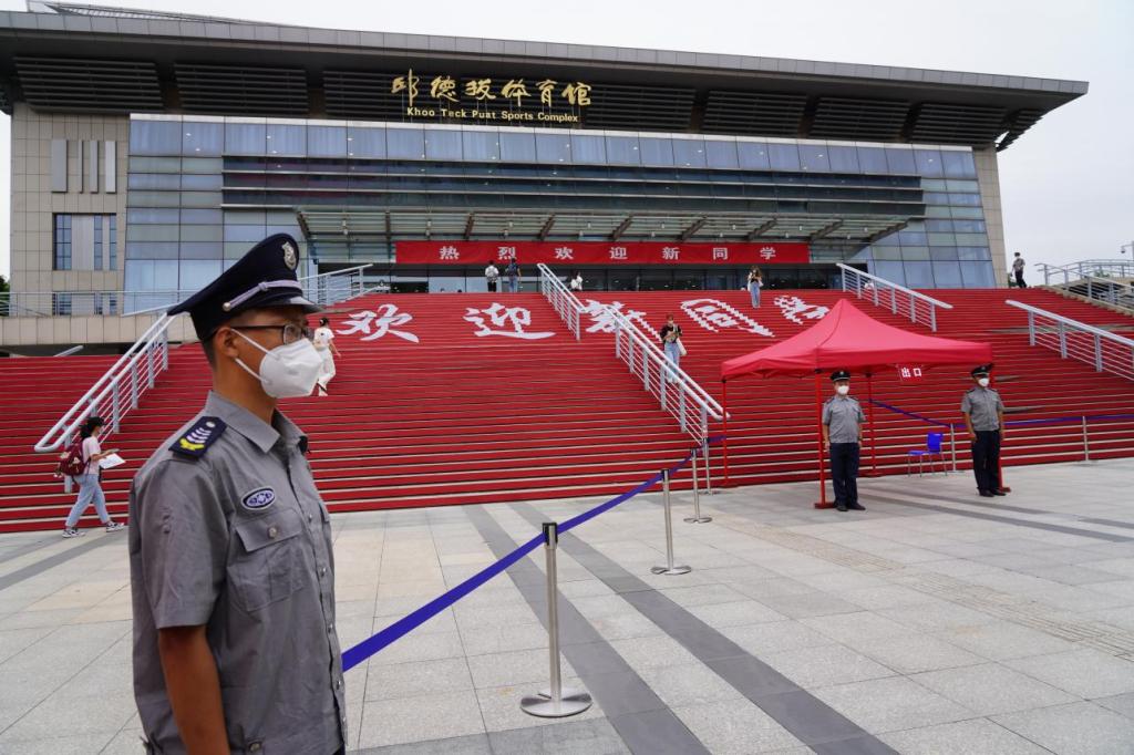 北大保安队圆满完成北京大学2022年迎新勤务