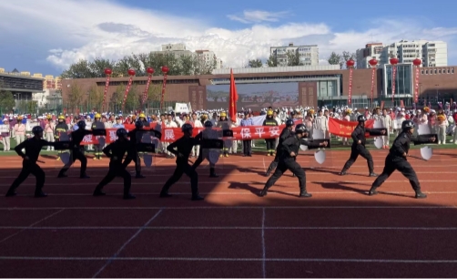 北京大学人民医院保安员参加医院运动会获赞